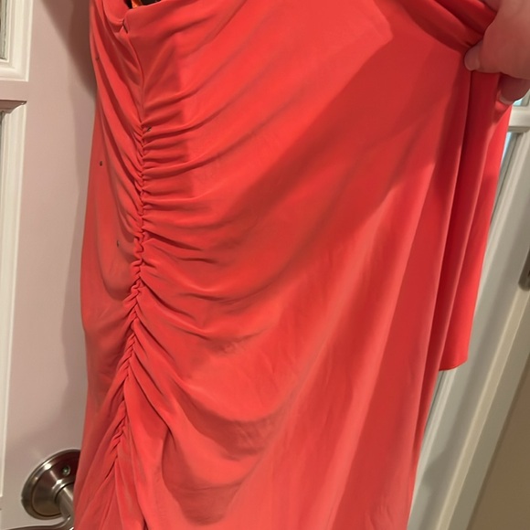 VINCE CAMUTO - Asymmetrical ST. TROPEZ Studded Top - Sz M - NWT - Picture 4 of 6